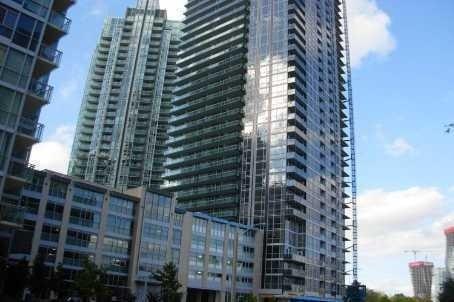 1107 - 223 Webb Dr, Condo with 2 bedrooms, 2 bathrooms and 1 parking in Mississauga ON | Image 1