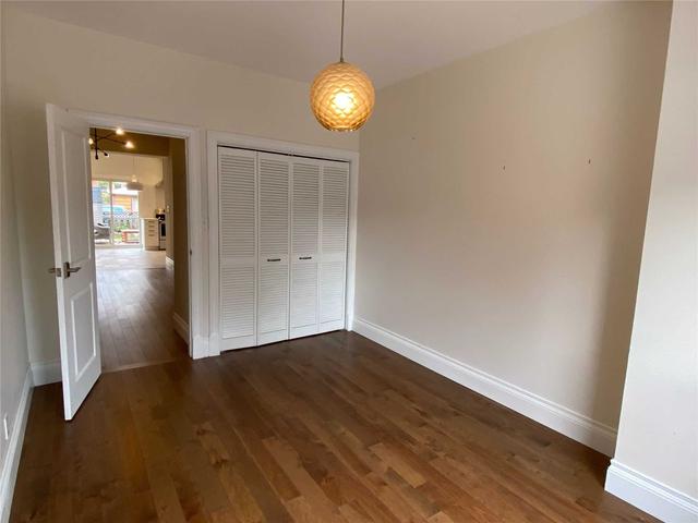 1336 Dundas St E, House detached with 3 bedrooms, 3 bathrooms and 3 parking in Toronto ON | Image 37