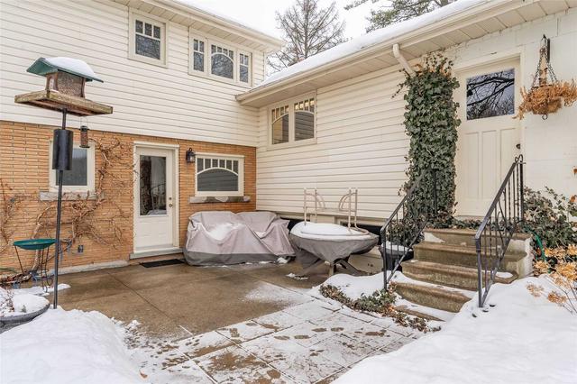 9 Waverley Dr, House detached with 3 bedrooms, 3 bathrooms and 8 parking in Guelph ON | Image 13