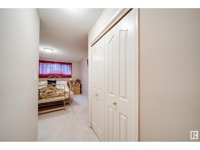 11 - 9731 174 St Nw, House semidetached with 3 bedrooms, 2 bathrooms and 4 parking in Edmonton AB | Image 27