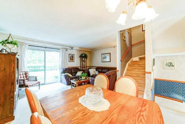 1692 John St, Townhouse with 4 bedrooms, 1 bathrooms and 2 parking in Markham ON | Image 11