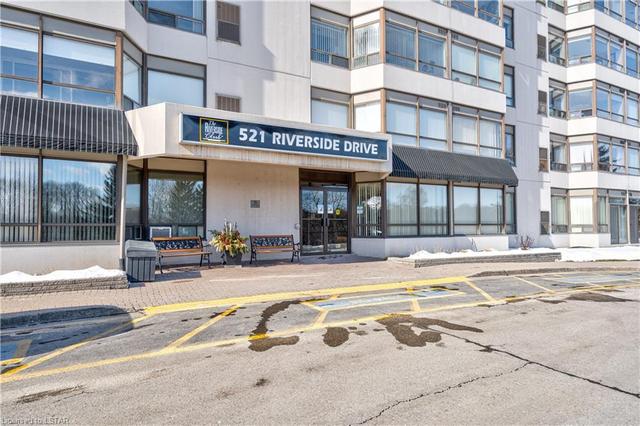 410 - 521 Riverside Drive, House attached with 3 bedrooms, 1 bathrooms and 1 parking in London ON | Image 2