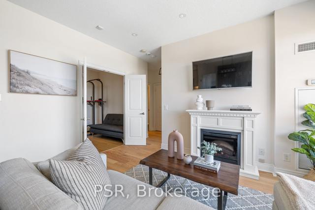 806 - 701 Sheppard Ave W, Condo with 2 bedrooms, 2 bathrooms and 1 parking in Toronto ON | Image 30
