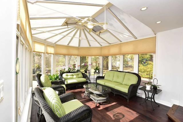 2008 Dickson Rd, House detached with 4 bedrooms, 4 bathrooms and 10 parking in Mississauga ON | Image 5