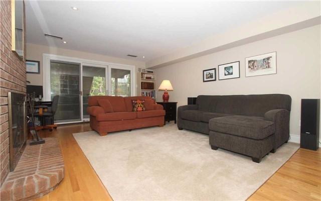 79 Taunton Rd, House attached with 3 bedrooms, 3 bathrooms and 2 parking in Toronto ON | Image 11