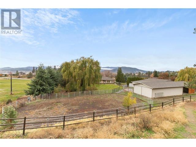 5731 Anderson Road, House detached with 4 bedrooms, 4 bathrooms and 11 parking in Central Okanagan BC | Image 48