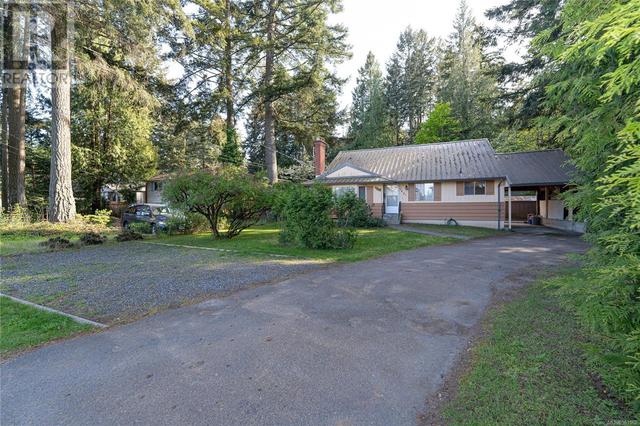 2441 Sooke Rd, House detached with 3 bedrooms, 3 bathrooms and 5 parking in Colwood BC | Image 21