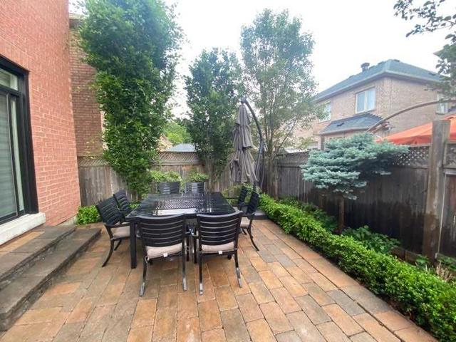 20 Renoir Dr, House detached with 4 bedrooms, 4 bathrooms and 4 parking in Vaughan ON | Image 25