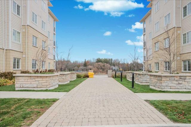 124 - 50 Lakebreeze Dr, Condo with 1 bedrooms, 2 bathrooms and 1 parking in Clarington ON | Image 7