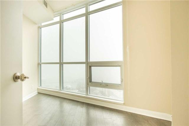 3005 - 600 Fleet St, Condo with 2 bedrooms, 2 bathrooms and 1 parking in Toronto ON | Image 4