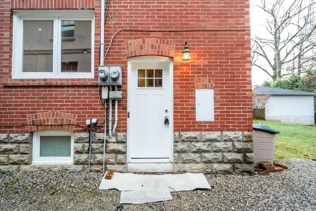 173 Glenrose Ave, House detached with 6 bedrooms, 2 bathrooms and 10 parking in Toronto ON | Image 28