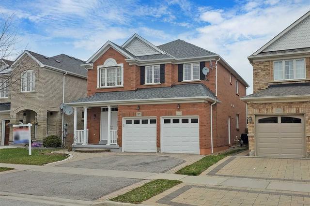 17 Clapperton Dr, House detached with 4 bedrooms, 4 bathrooms and 5 parking in Ajax ON | Image 12