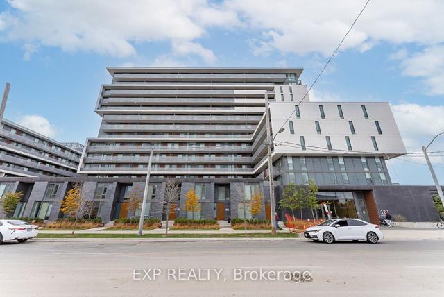 411 - 120 Varna Dr, Condo with 2 bedrooms, 2 bathrooms and 1 parking in Toronto ON | Image 1