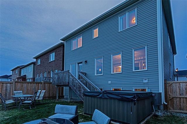 271 Voyager Pass, House detached with 4 bedrooms, 2 bathrooms and 2 parking in Hamilton ON | Image 37