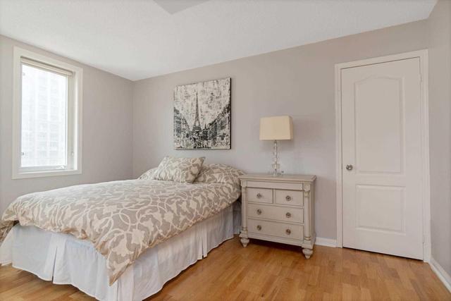 11A Crawford St, Townhouse with 3 bedrooms, 3 bathrooms and 1 parking in Toronto ON | Image 10