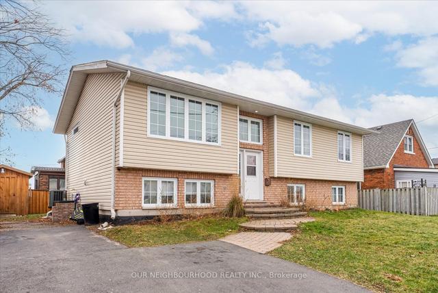 1 Heber St, House detached with 3 bedrooms, 2 bathrooms and 4 parking in Quinte West ON | Image 12