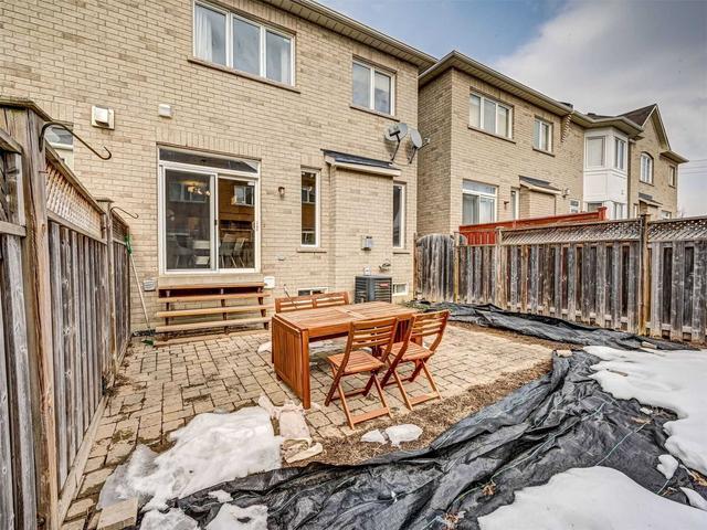 64 Pillar Rock Cres, House attached with 4 bedrooms, 4 bathrooms and 3 parking in Markham ON | Image 35