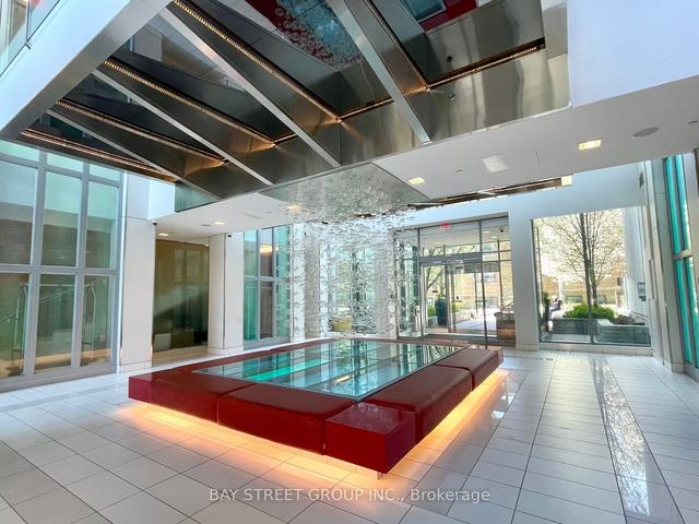 1805 - 120 Homewood Ave, Condo with 1 bedrooms, 1 bathrooms and 1 parking in Toronto ON | Image 10