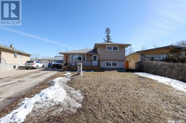 91 Rothwell Crescent, House detached with 3 bedrooms, 2 bathrooms and null parking in Regina SK | Image 2