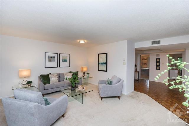 4 - 100 Rideau Terrace, Condo with 3 bedrooms, 2 bathrooms and 1 parking in Ottawa ON | Image 5
