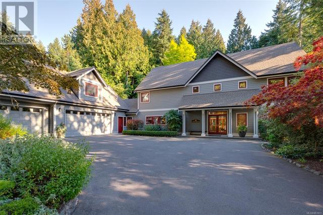 1173 Garden Gate Dr, House detached with 4 bedrooms, 4 bathrooms and 6 parking in Central Saanich BC | Image 2