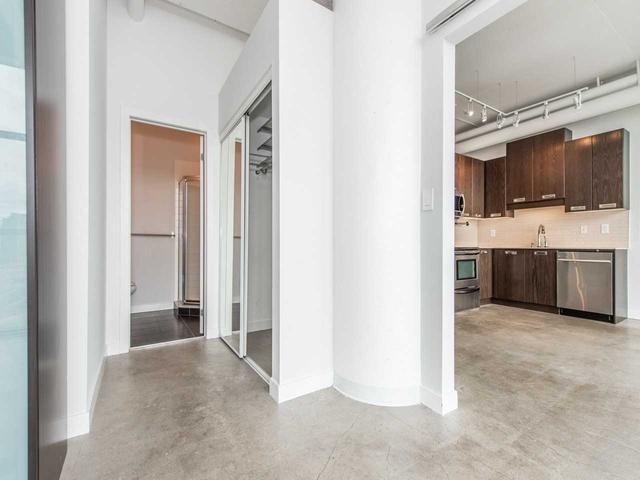 1013 - 2 Fieldway Rd, Condo with 2 bedrooms, 2 bathrooms and 1 parking in Toronto ON | Image 20