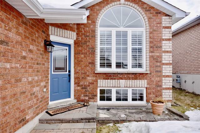 61 Forest Dale Dr, House detached with 3 bedrooms, 2 bathrooms and 4 parking in Barrie ON | Image 22