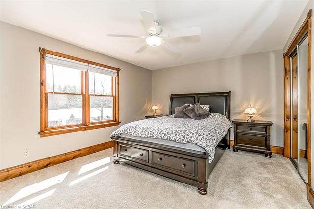 7449 Nottawa Sideroad E, House detached with 4 bedrooms, 2 bathrooms and null parking in Clearview ON | Image 28