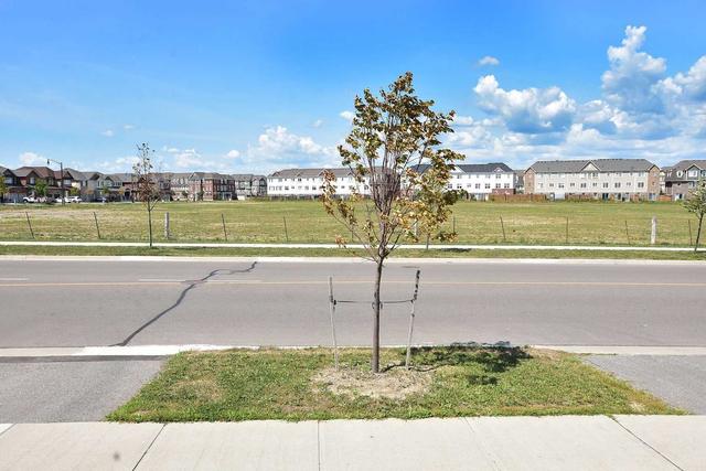 137 Buick Blvd, House detached with 4 bedrooms, 3 bathrooms and 2 parking in Brampton ON | Image 9