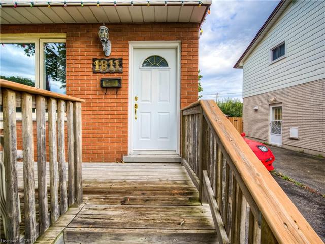 1811 Daleview Crescent, House semidetached with 2 bedrooms, 1 bathrooms and 3 parking in Cambridge ON | Image 5