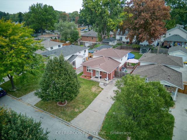 2620 Allyson Ave, House detached with 3 bedrooms, 2 bathrooms and 2 parking in Windsor ON | Image 34