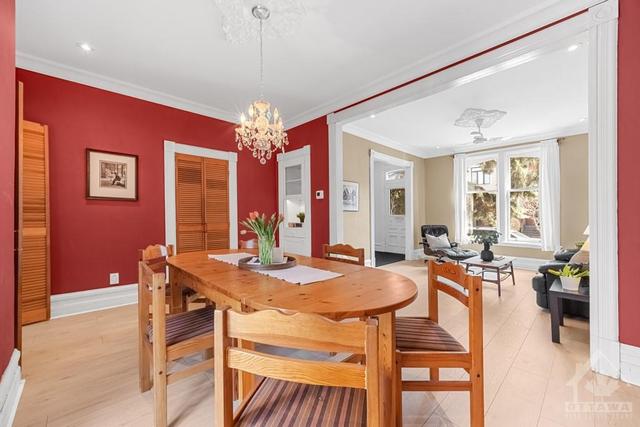61 Second Avenue, House detached with 3 bedrooms, 1 bathrooms and 1 parking in Ottawa ON | Image 8