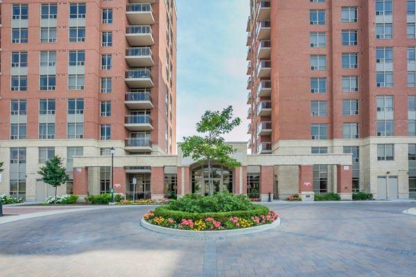 lph09 - 75 King William Cres, Condo with 1 bedrooms, 1 bathrooms and 1 parking in Richmond Hill ON | Image 2