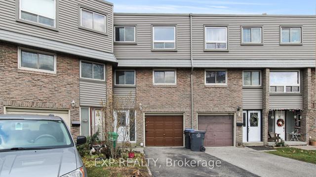 90 - 2315 Bromsgrove Rd, Townhouse with 3 bedrooms, 2 bathrooms and 2 parking in Mississauga ON | Image 1