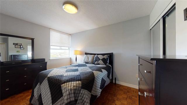 1205 - 541 Blackthorn Ave, Condo with 2 bedrooms, 1 bathrooms and 1 parking in Toronto ON | Image 4