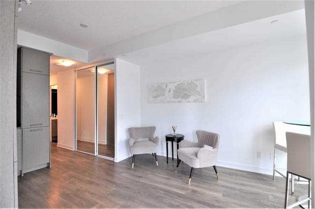 2212 - 87 Peter St, Condo with 1 bedrooms, 1 bathrooms and 0 parking in Toronto ON | Image 18