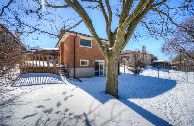 181 Morningdale Cres, House detached with 3 bedrooms, 2 bathrooms and 5 parking in Waterloo ON | Image 27