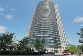 lph3410 - 80 Absolute Ave, Condo with 2 bedrooms, 2 bathrooms and 1 parking in Mississauga ON | Image 2