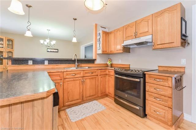 7539 Sideroad 7 Road E, House detached with 5 bedrooms, 2 bathrooms and null parking in Wellington North ON | Image 19
