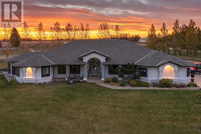 84079 Range Road 210a, House detached with 3 bedrooms, 3 bathrooms and null parking in Lethbridge County AB | Card Image