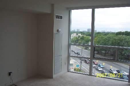 809 - 509 Beecroft Rd, Condo with 2 bedrooms, 2 bathrooms and 1 parking in Toronto ON | Image 4