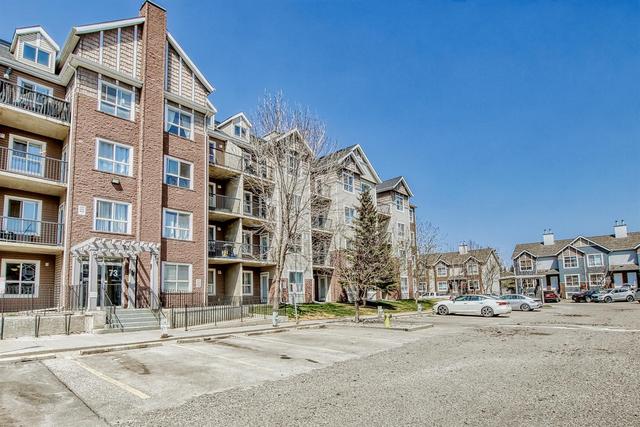 4306 - 73 Erin Woods Court, Condo with 2 bedrooms, 2 bathrooms and 1 parking in Calgary AB | Image 2