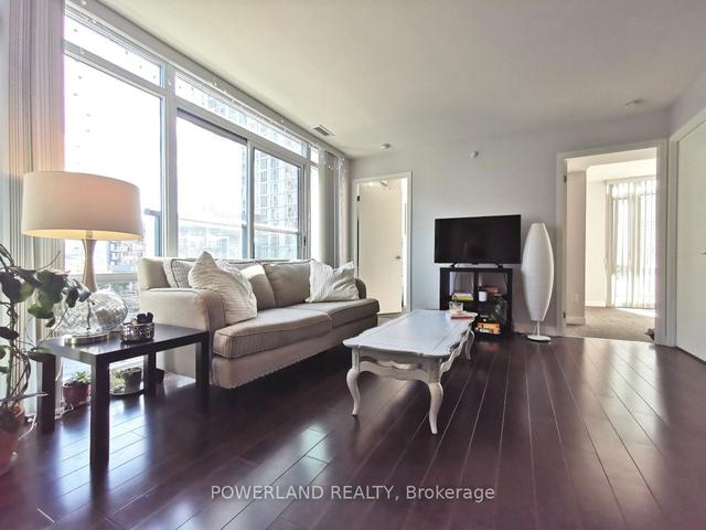 309 - 170 Fort York Blvd, Condo with 2 bedrooms, 1 bathrooms and 1 parking in Toronto ON | Image 5