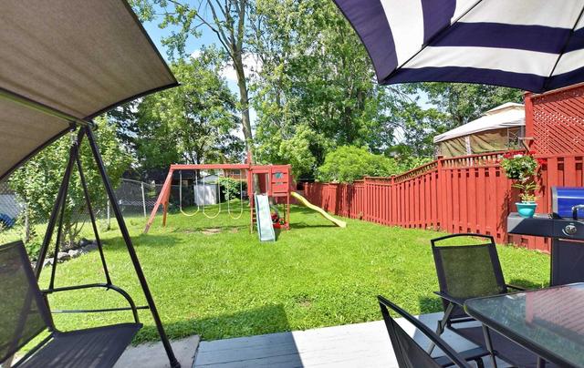 654 Radisson Ave, House semidetached with 3 bedrooms, 2 bathrooms and 3 parking in Oshawa ON | Image 33