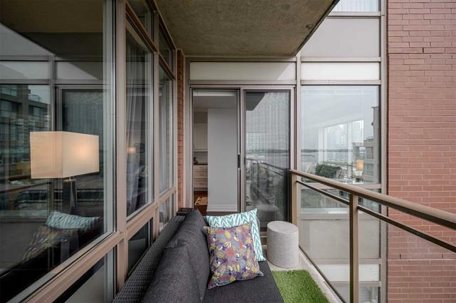 910e - 500 Queens Quay W, Condo with 2 bedrooms, 2 bathrooms and 2 parking in Toronto ON | Image 24