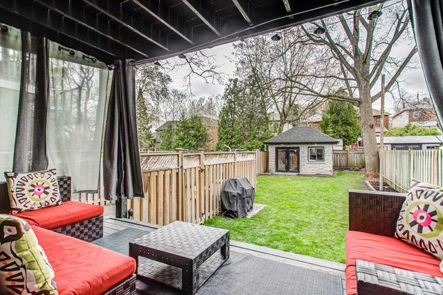 231 Hillsdale Ave E, House detached with 5 bedrooms, 4 bathrooms and 1 parking in Toronto ON | Image 4