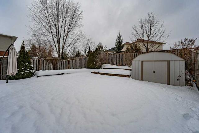 69 Rush Meadow St, House detached with 3 bedrooms, 3 bathrooms and 3 parking in Kitchener ON | Image 31