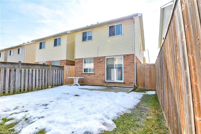 8 Mountain Laurel Crescent, House semidetached with 3 bedrooms, 2 bathrooms and 2 parking in Kitchener ON | Image 30