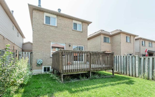 1051 Blizzard Rd, House attached with 3 bedrooms, 3 bathrooms and 3 parking in Mississauga ON | Image 33