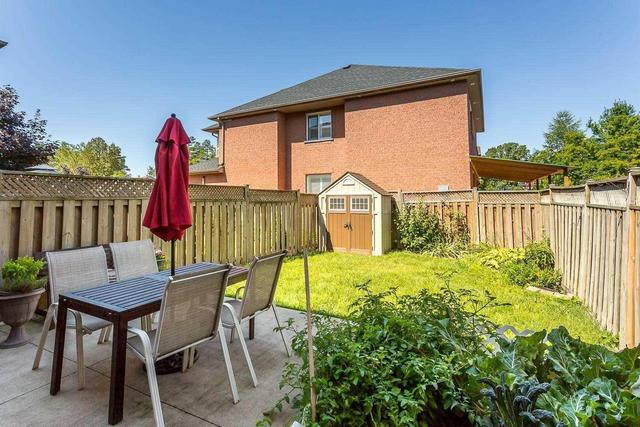 6 Queen Anne Dr, House attached with 3 bedrooms, 3 bathrooms and 2 parking in Brampton ON | Image 20